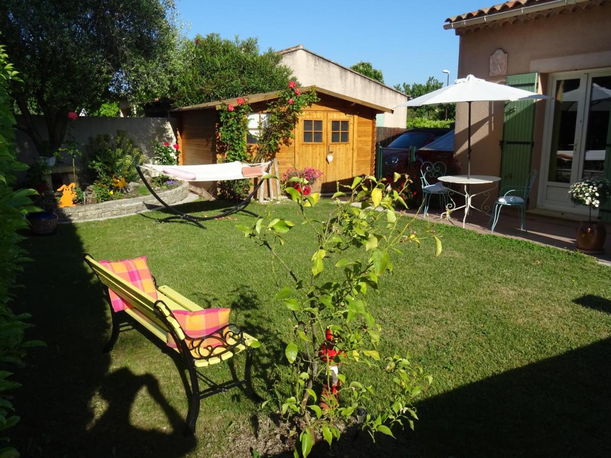 Chez Carole et Roger Appartement Avignon Buitenkant foto